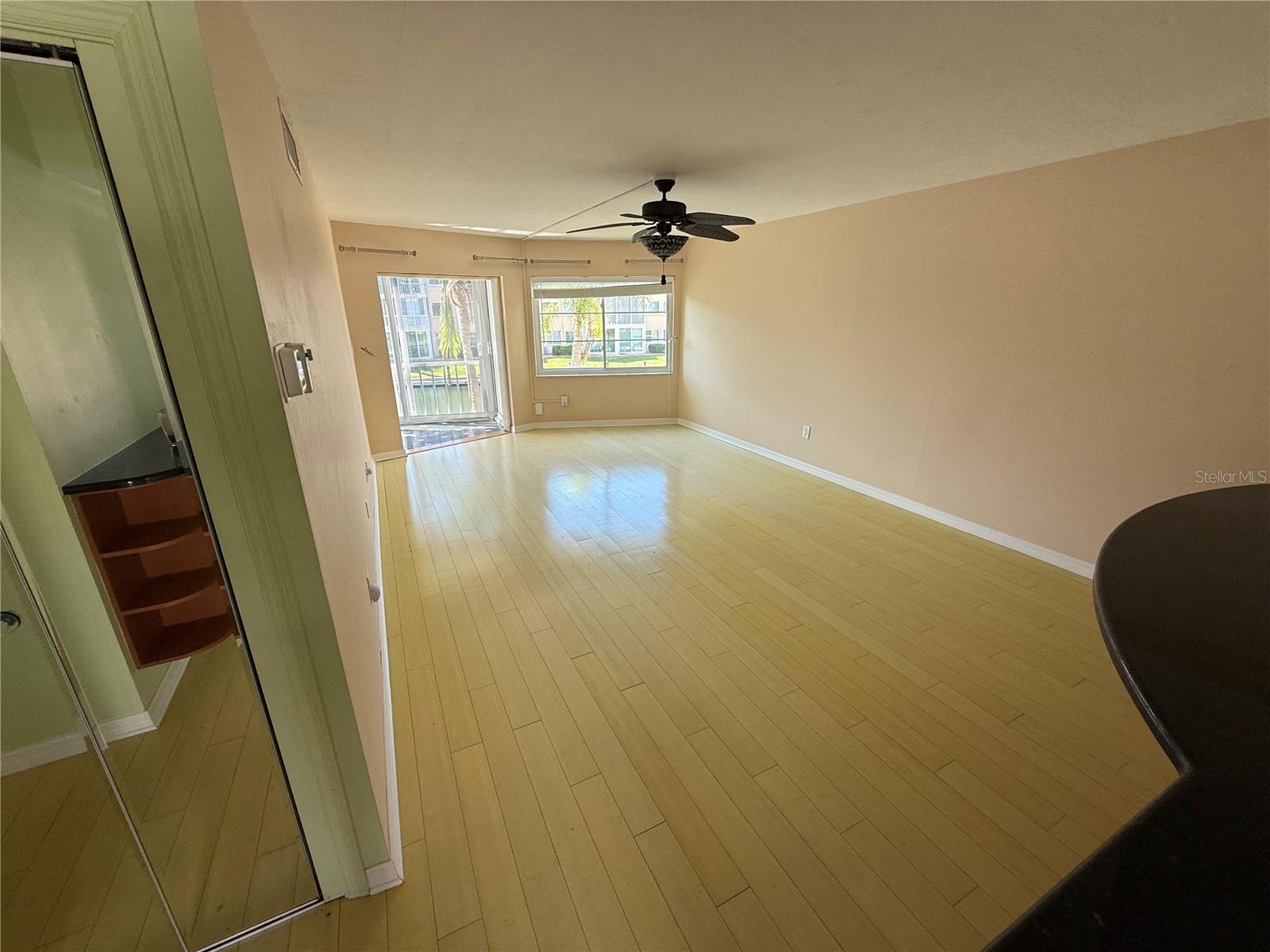 1250 N PORTOFINO DR #202, SARASOTA, FL — photo 9