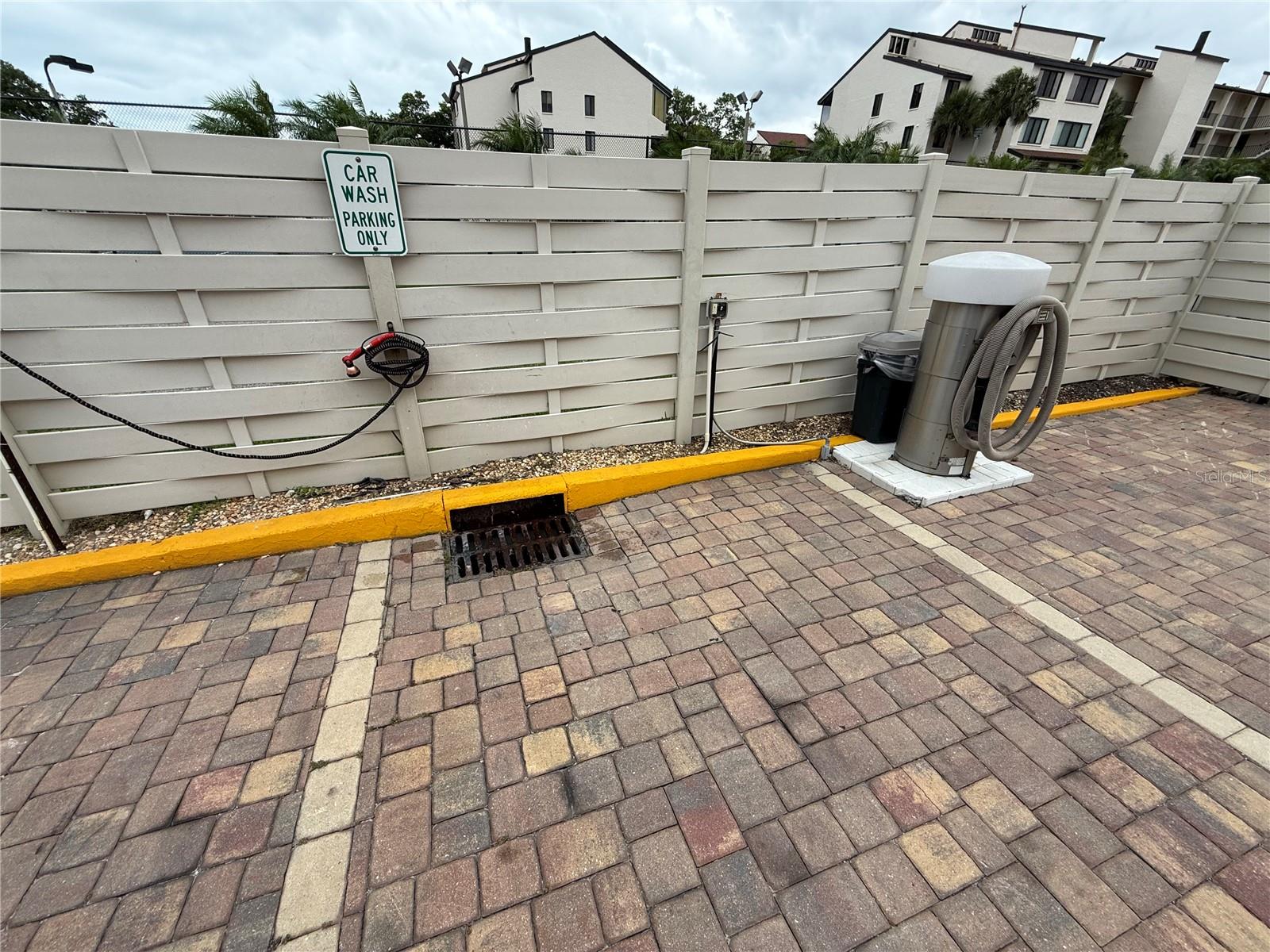 1250 N PORTOFINO DR #202, SARASOTA, FL — photo 41