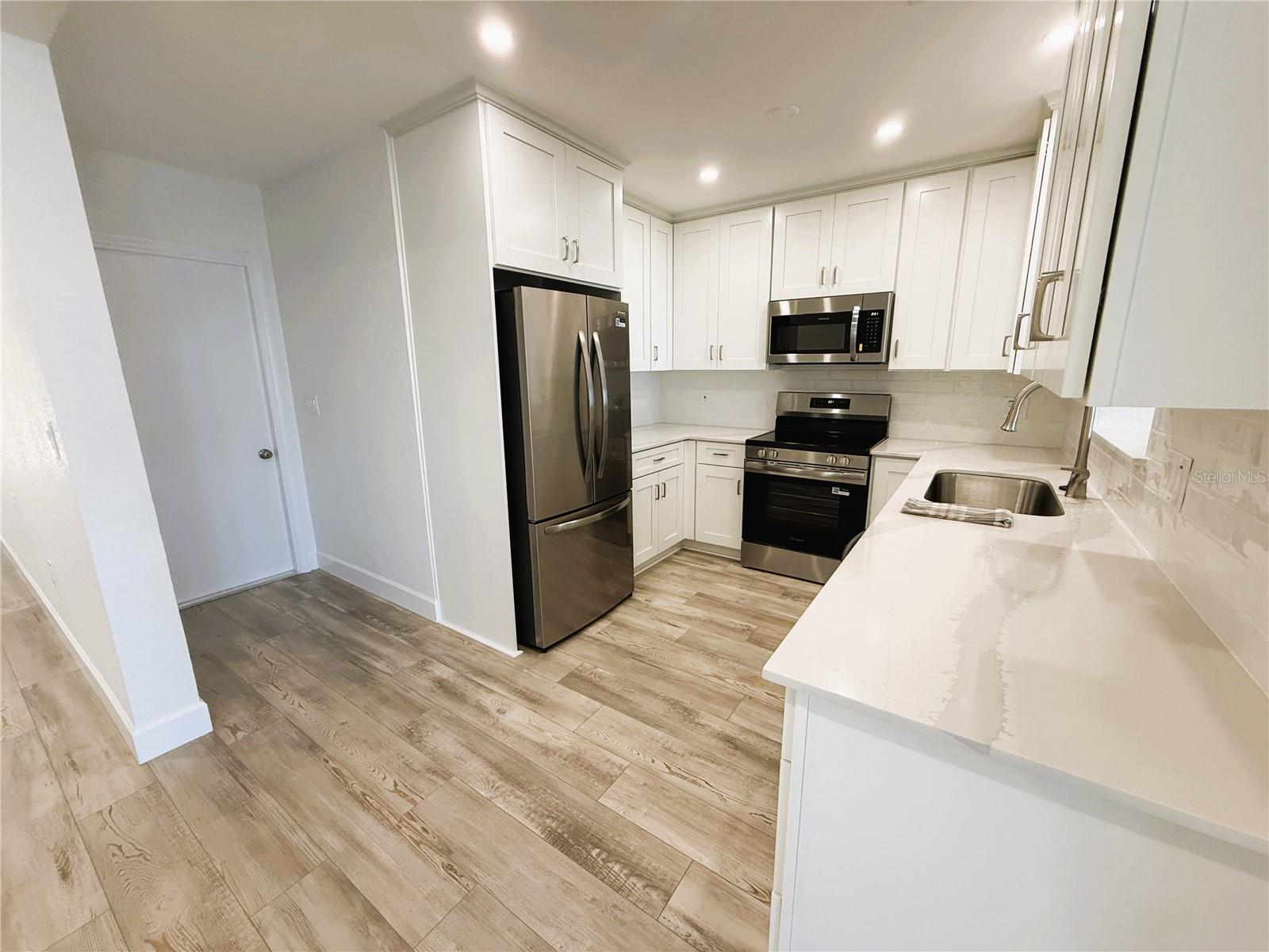 468 20TH AVE, INDIAN ROCKS BEACH, FL — photo 14