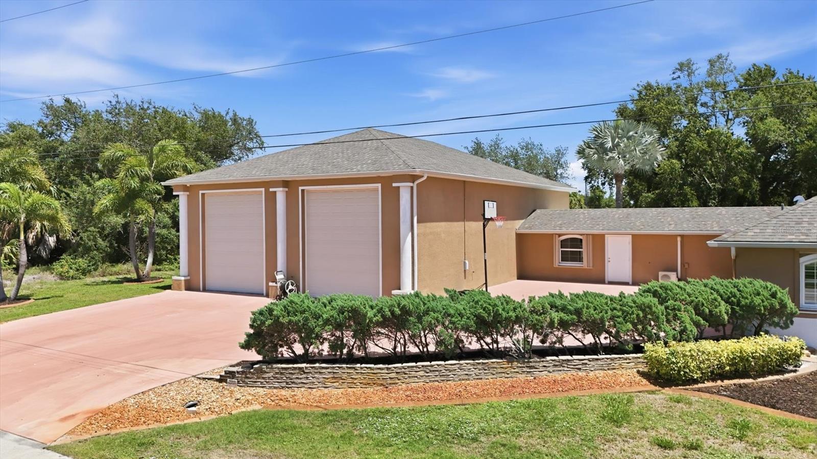 13346 CEDAR CITY AVE, PORT CHARLOTTE, FL — photo 47