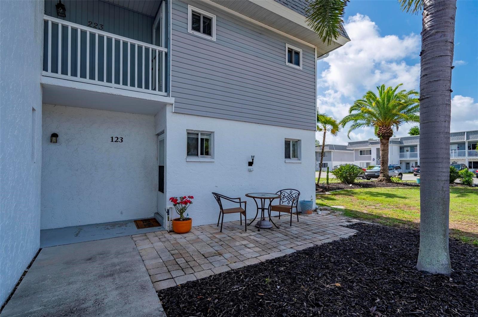 22375 EDGEWATER DR #123, PORT CHARLOTTE, FL — photo 3