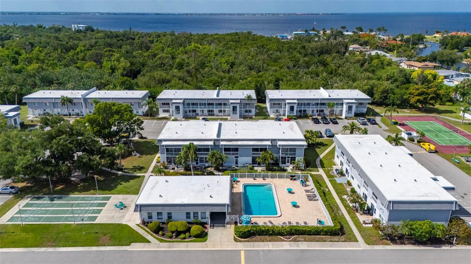 22375 EDGEWATER DR #123, PORT CHARLOTTE, FL — photo 53