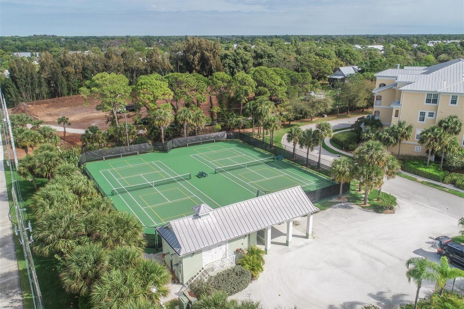 10600 LEMON CREEK LOOP #104, ENGLEWOOD, FL — photo 12
