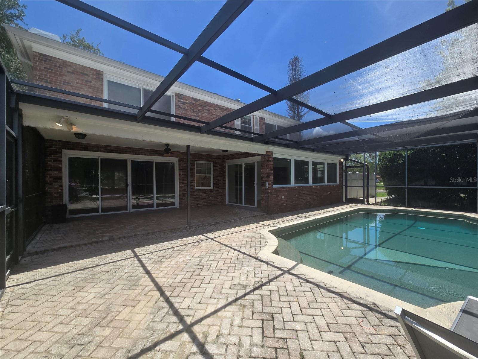 300 CYPRESS CREEK CIR, OLDSMAR, FL — photo 4