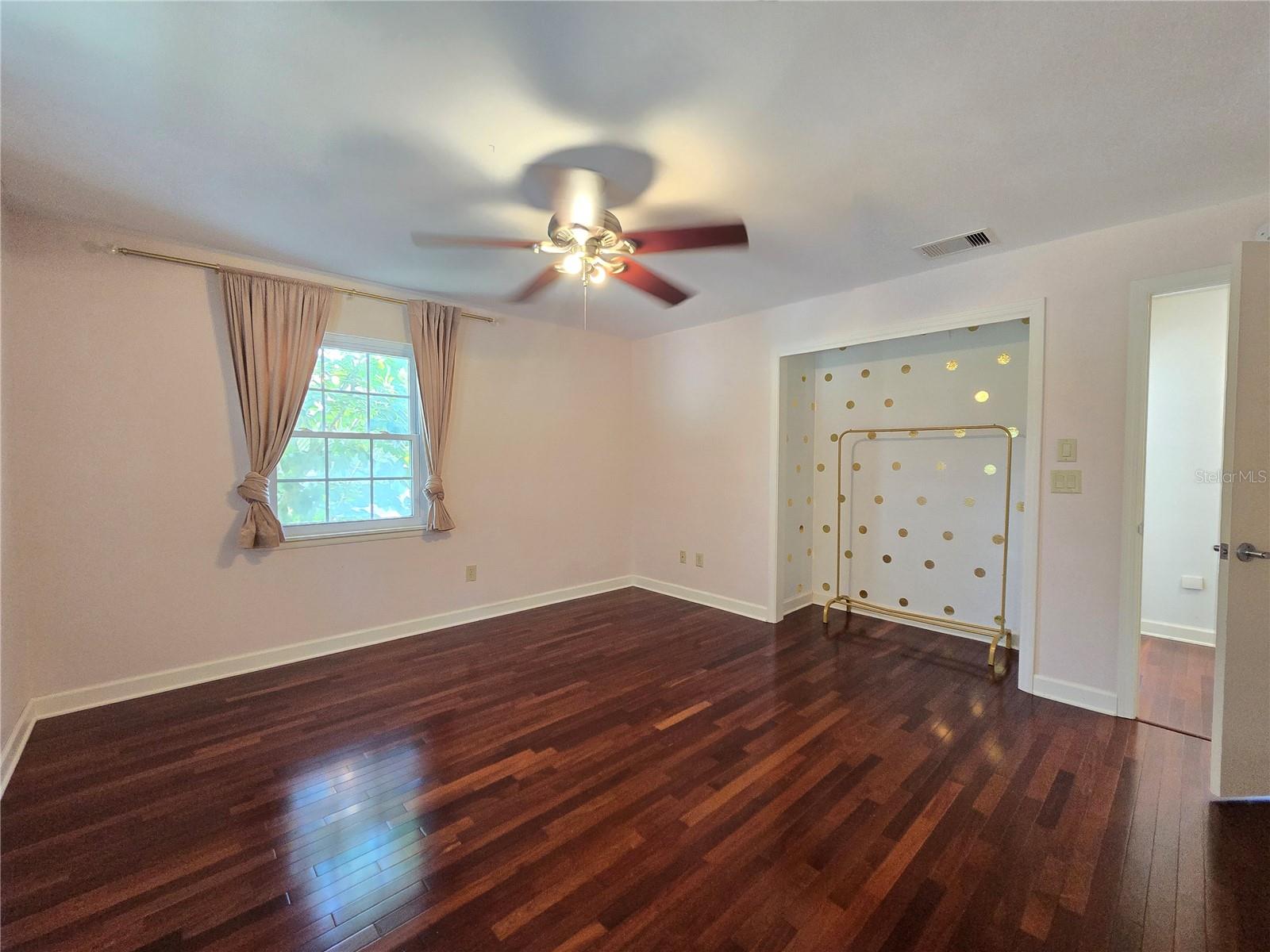 300 CYPRESS CREEK CIR, OLDSMAR, FL — photo 18