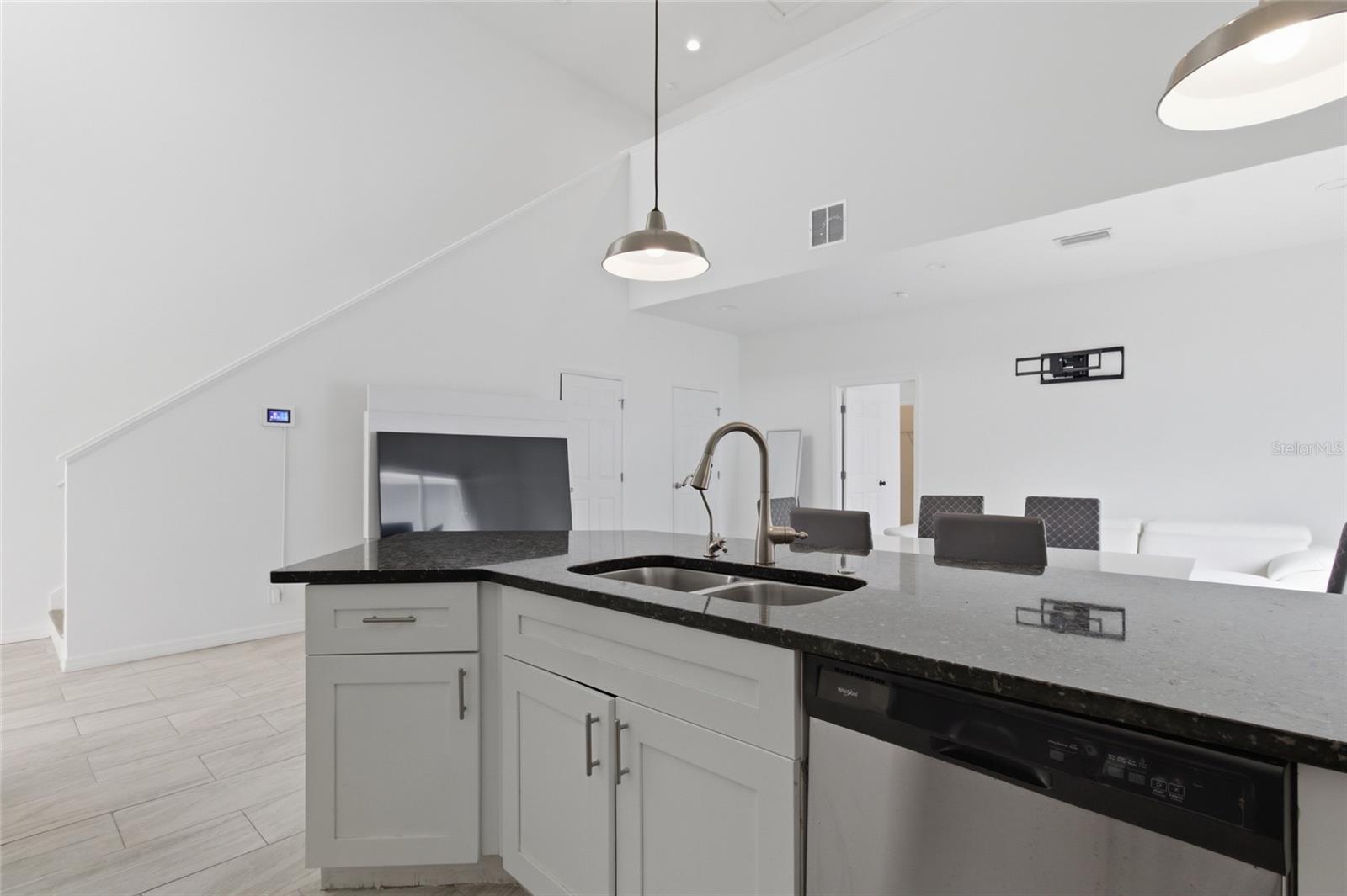 3702 WIGGINS LEAF ST, TAMPA, FL — photo 6