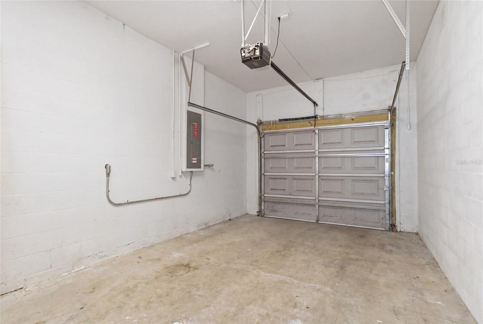 3702 WIGGINS LEAF ST, TAMPA, FL — photo 19