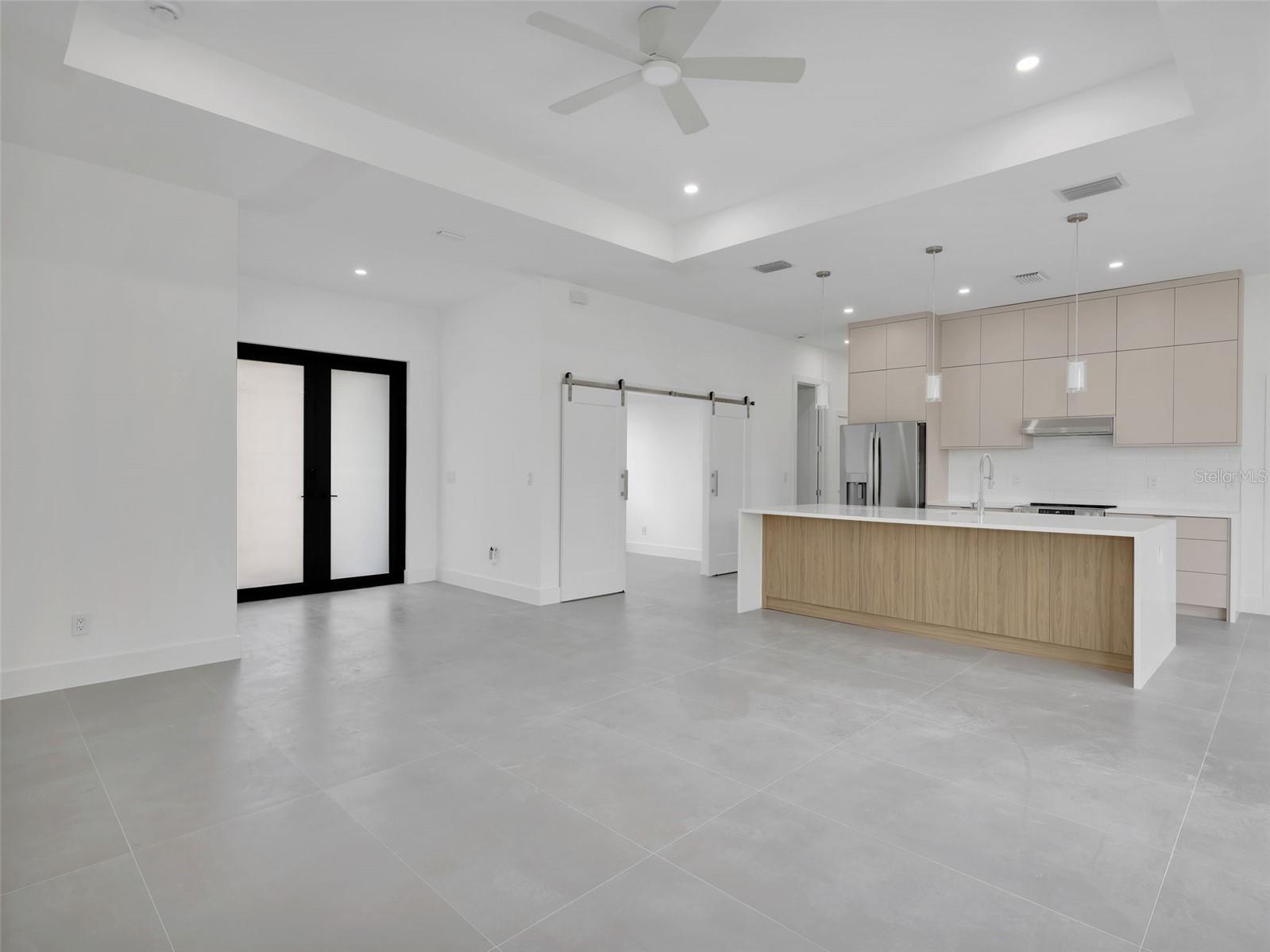 11042 CARNEGIE AVE, ENGLEWOOD, FL — photo 5