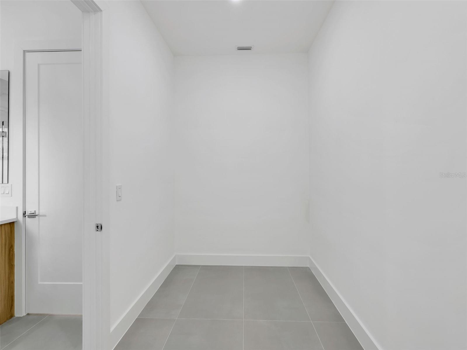 11042 CARNEGIE AVE, ENGLEWOOD, FL — photo 20