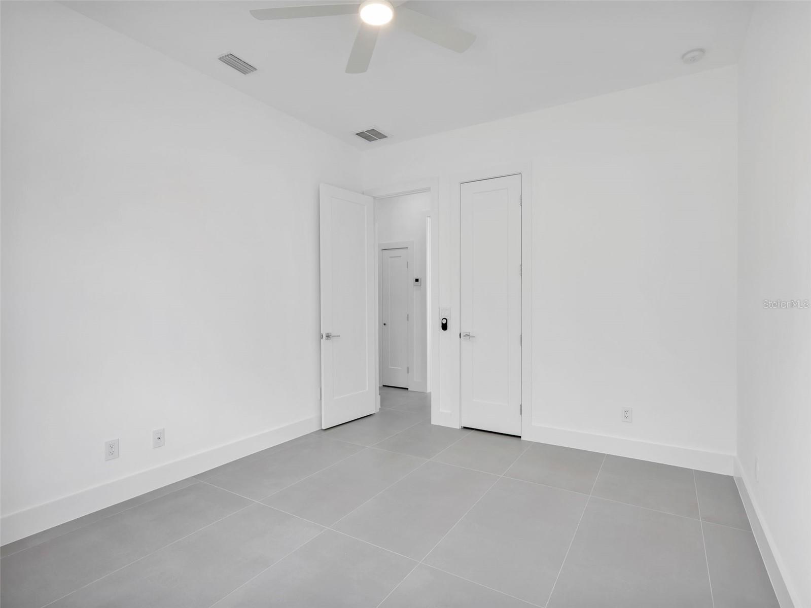 11042 CARNEGIE AVE, ENGLEWOOD, FL — photo 25