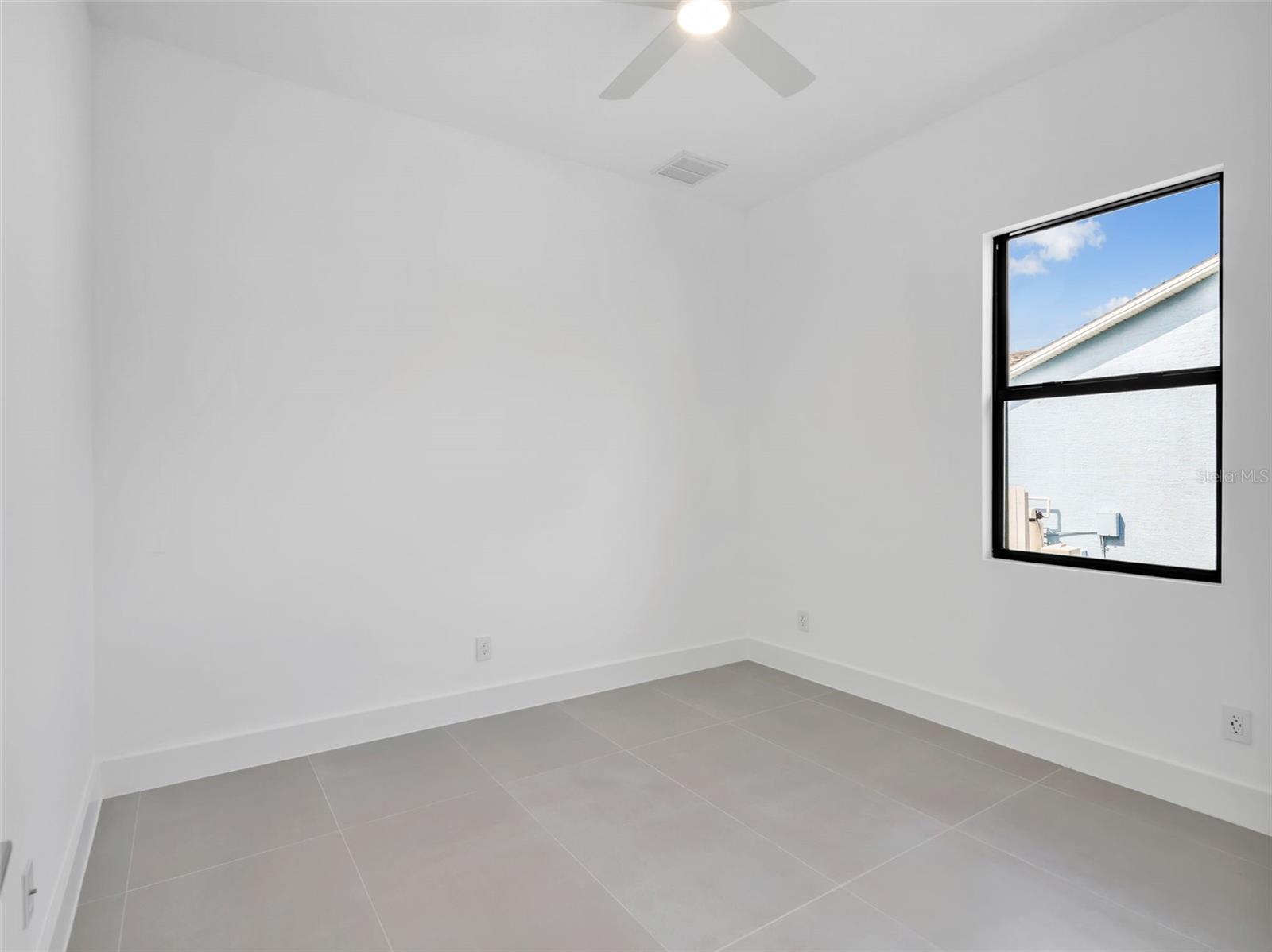 11042 CARNEGIE AVE, ENGLEWOOD, FL — photo 27