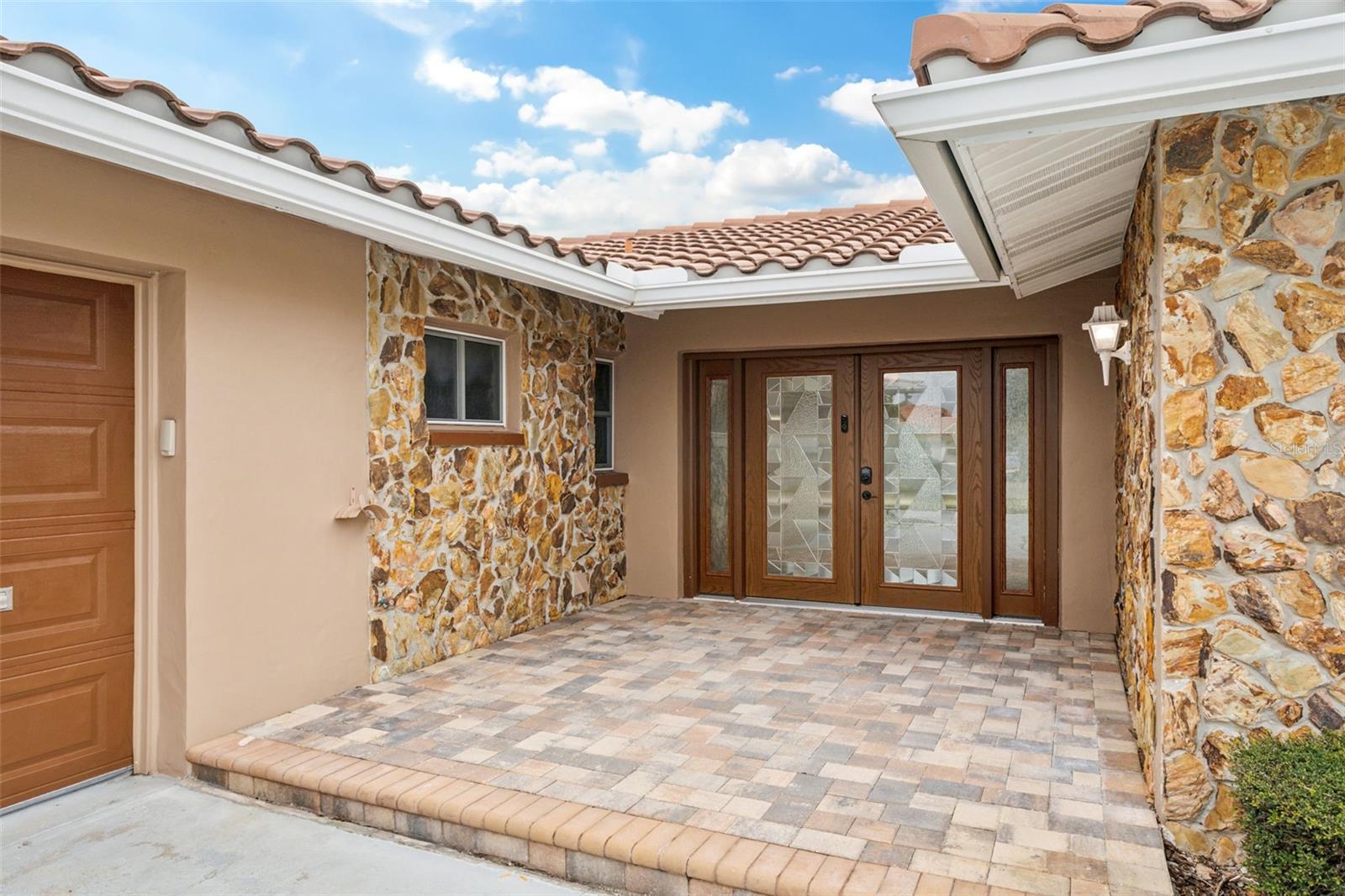 3734 TOPSAIL TRL, NEW PORT RICHEY, FL — photo 2