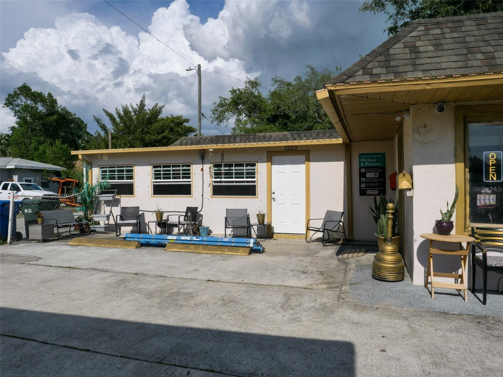 1220 CLEARWATER LARGO RD N, LARGO, FL