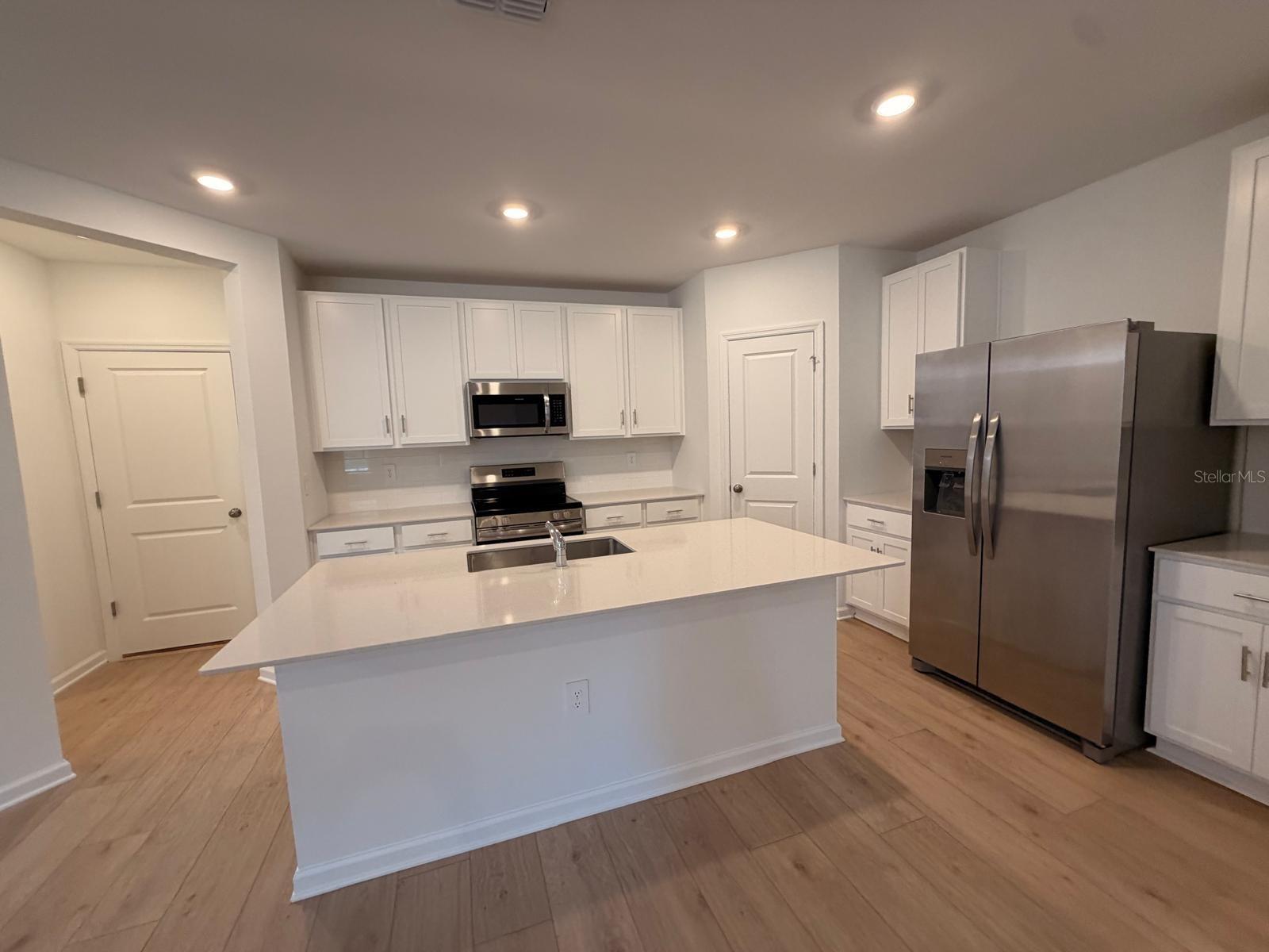 5176 CLAY WHALEY RD, ST CLOUD, FL — photo 2