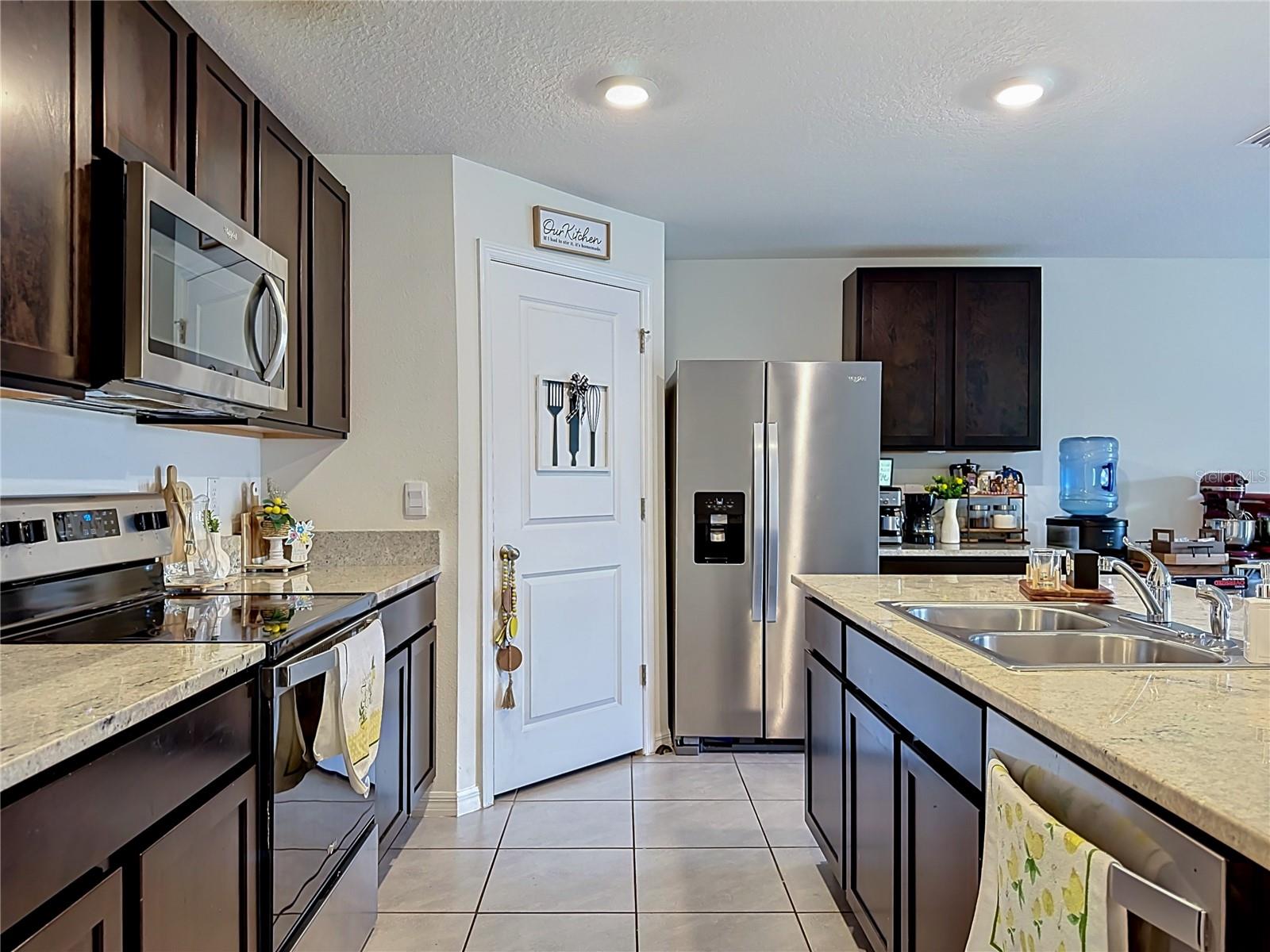16661 WINDMILL FORGE PASS, WIMAUMA, FL — photo 9