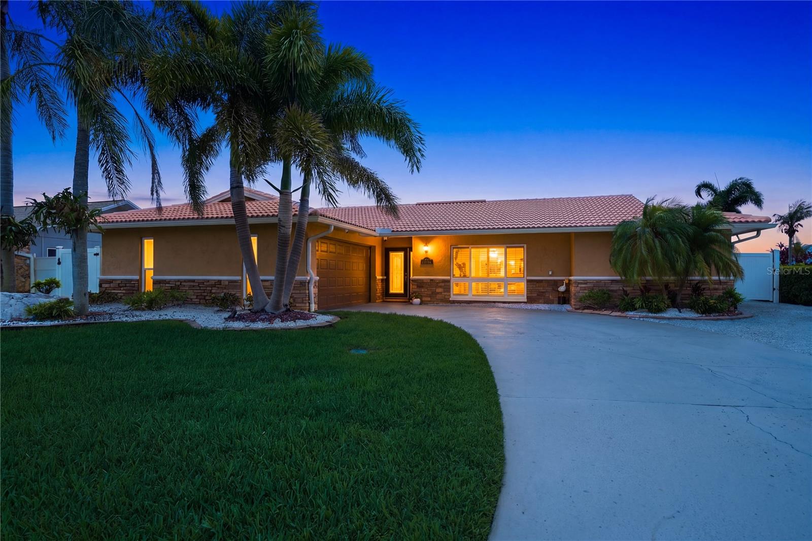 5351 PILOTS PL, NEW PORT RICHEY, FL — photo 3