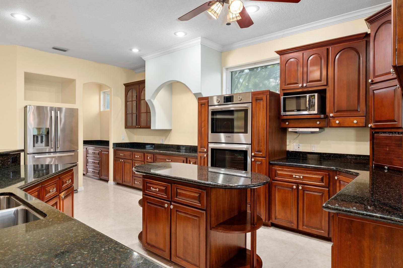 921 POINT SEASIDE DR, CRYSTAL BEACH, FL — photo 12