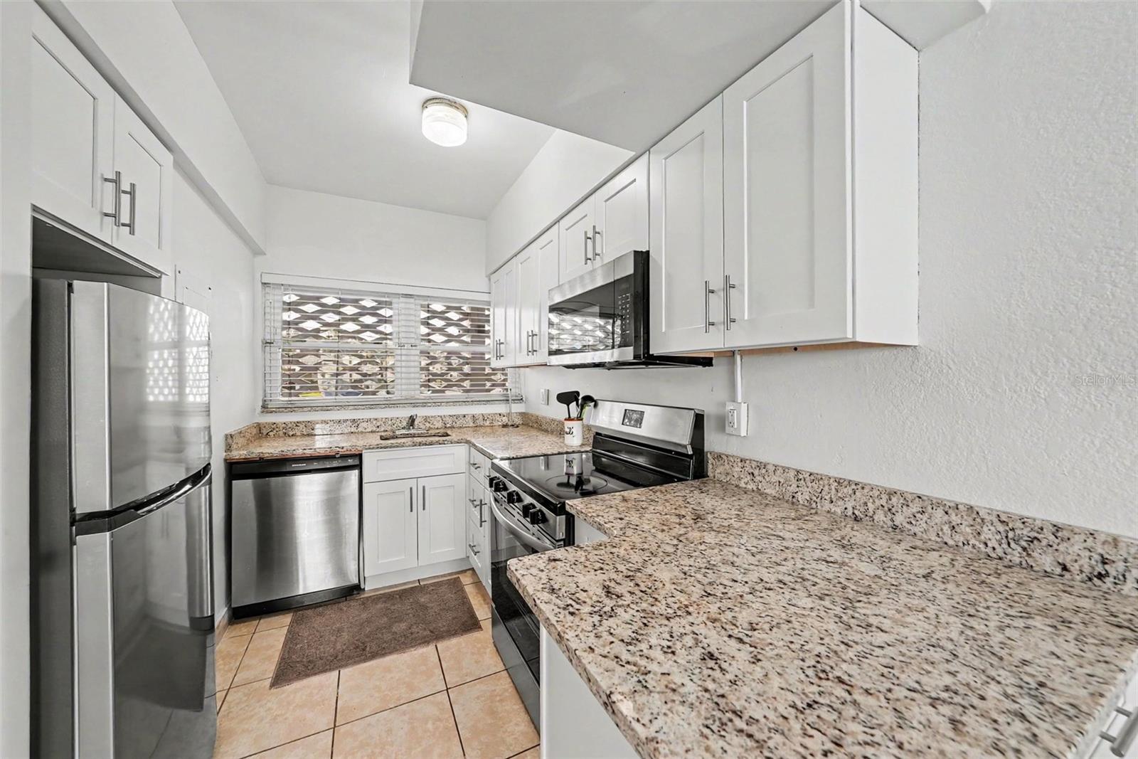 7050 SUNSET WAY #11, ST PETE BEACH, FL — photo 11