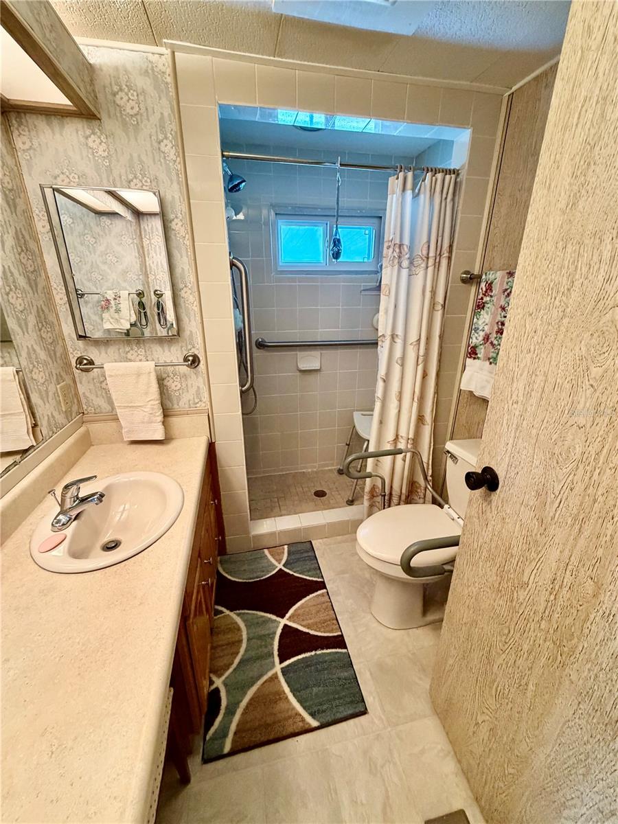 34548 VIOLET DR N, PINELLAS PARK, FL — photo 18