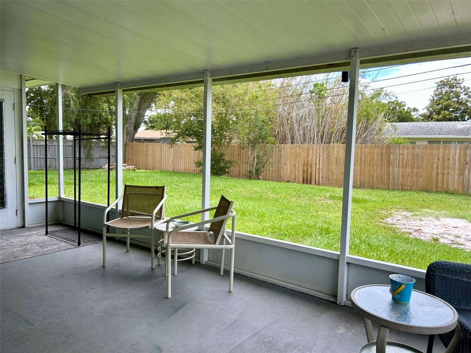 1615 PINEWOOD DR, CLEARWATER, FL — photo 16