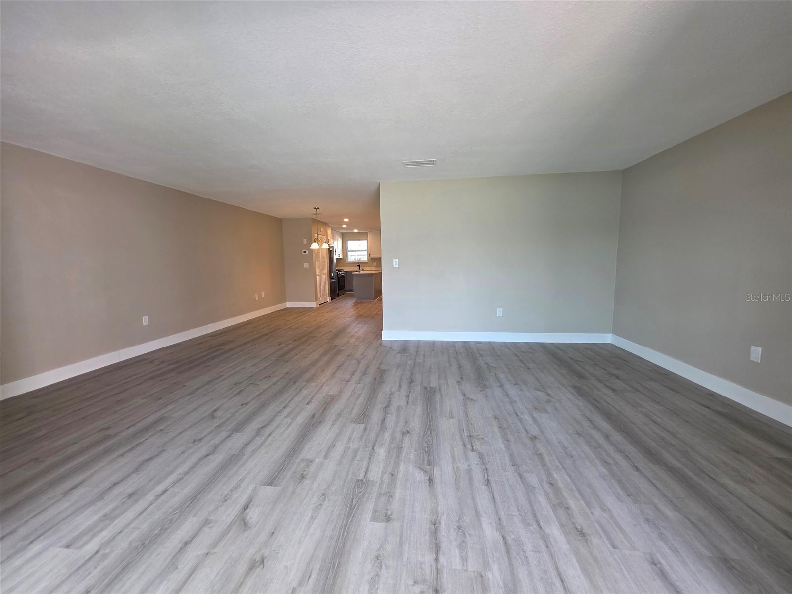 6025 SHORE BLVD S #105, GULFPORT, FL — photo 8