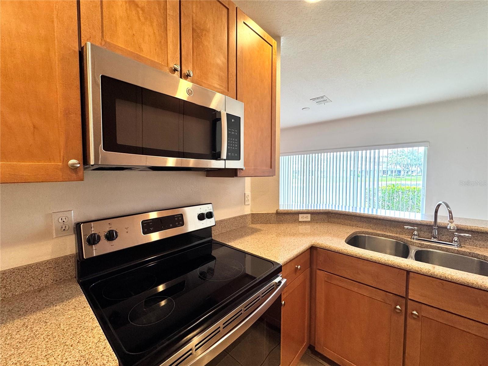 10735 SAVANNAH WOOD DR #208, ORLANDO, FL — photo 8