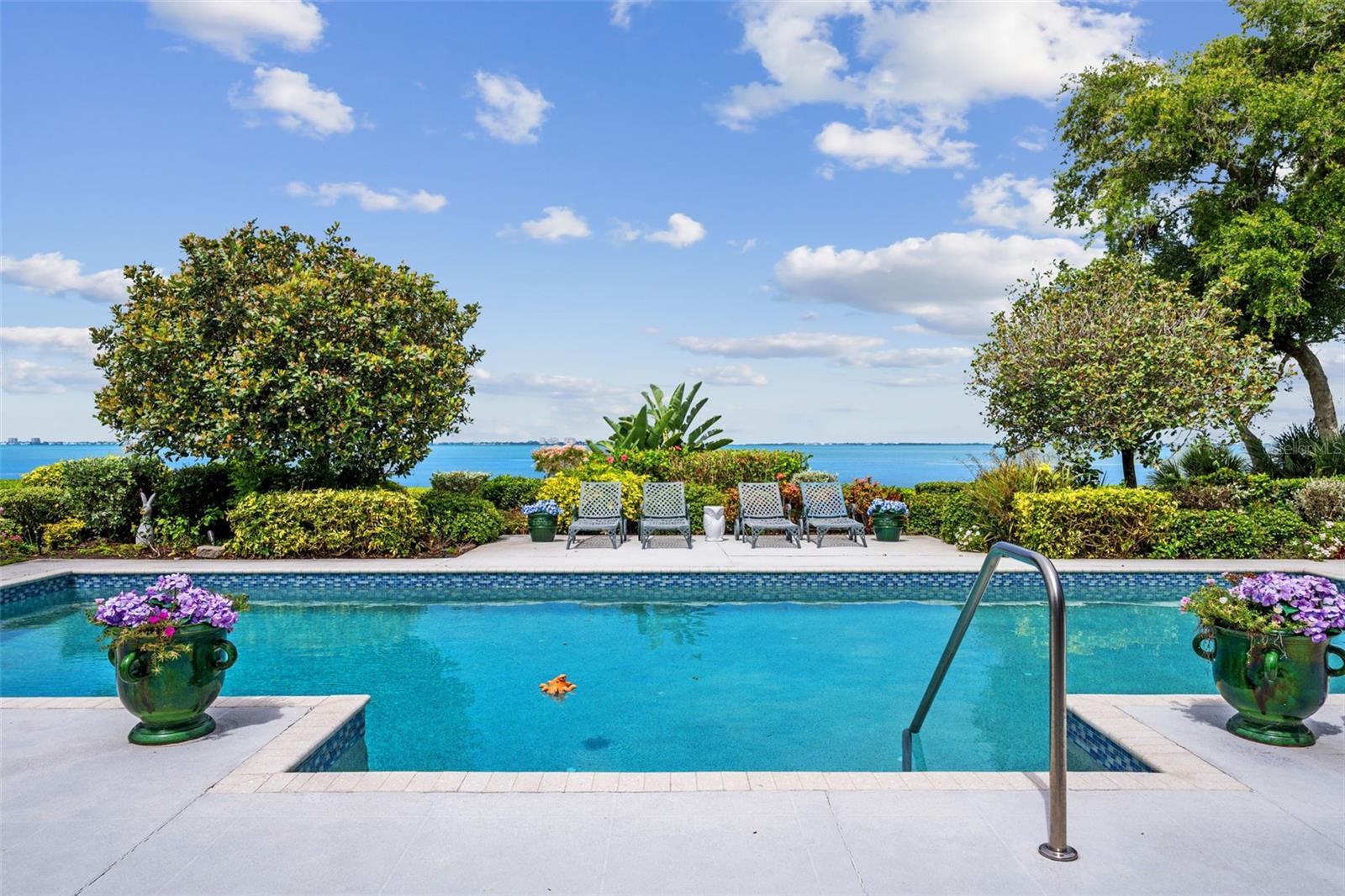 8152 LONGBAY BLVD, SARASOTA, FL — photo 3