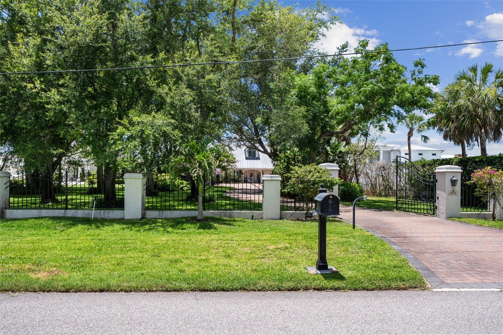 8152 LONGBAY BLVD, SARASOTA, FL — photo 6