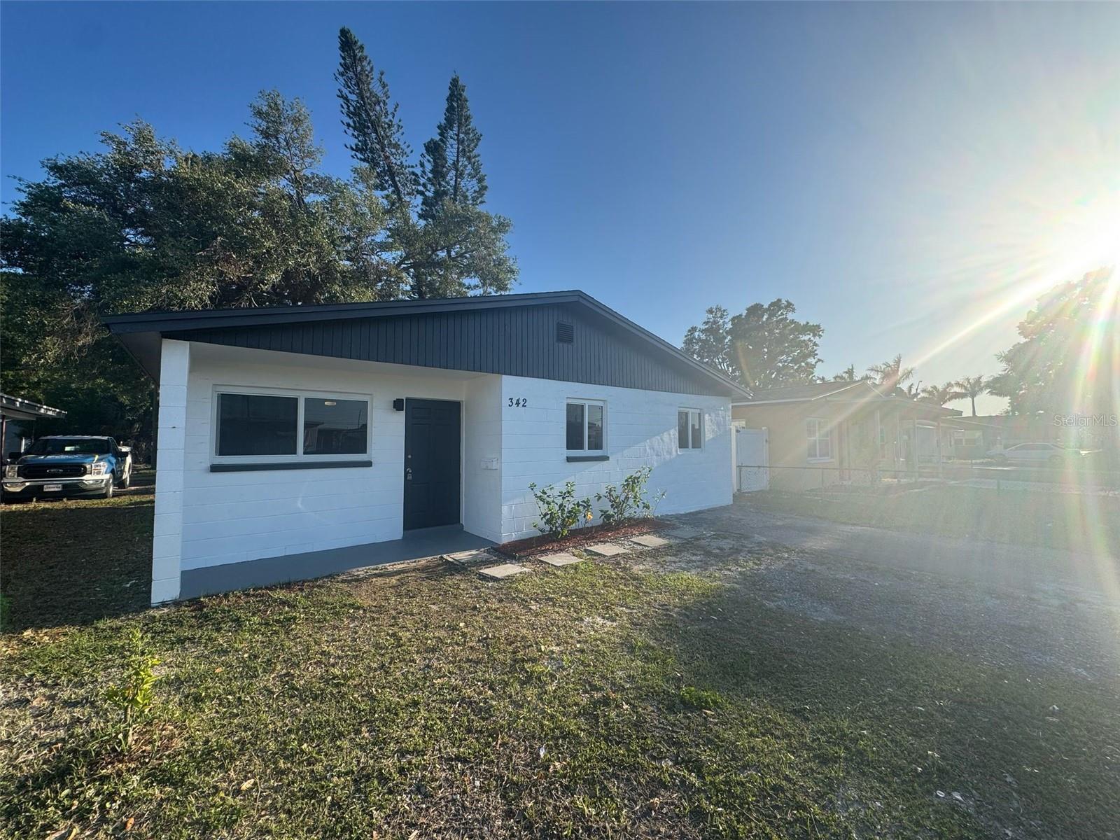 342 51ST AVE N, ST PETERSBURG, FL — photo 3