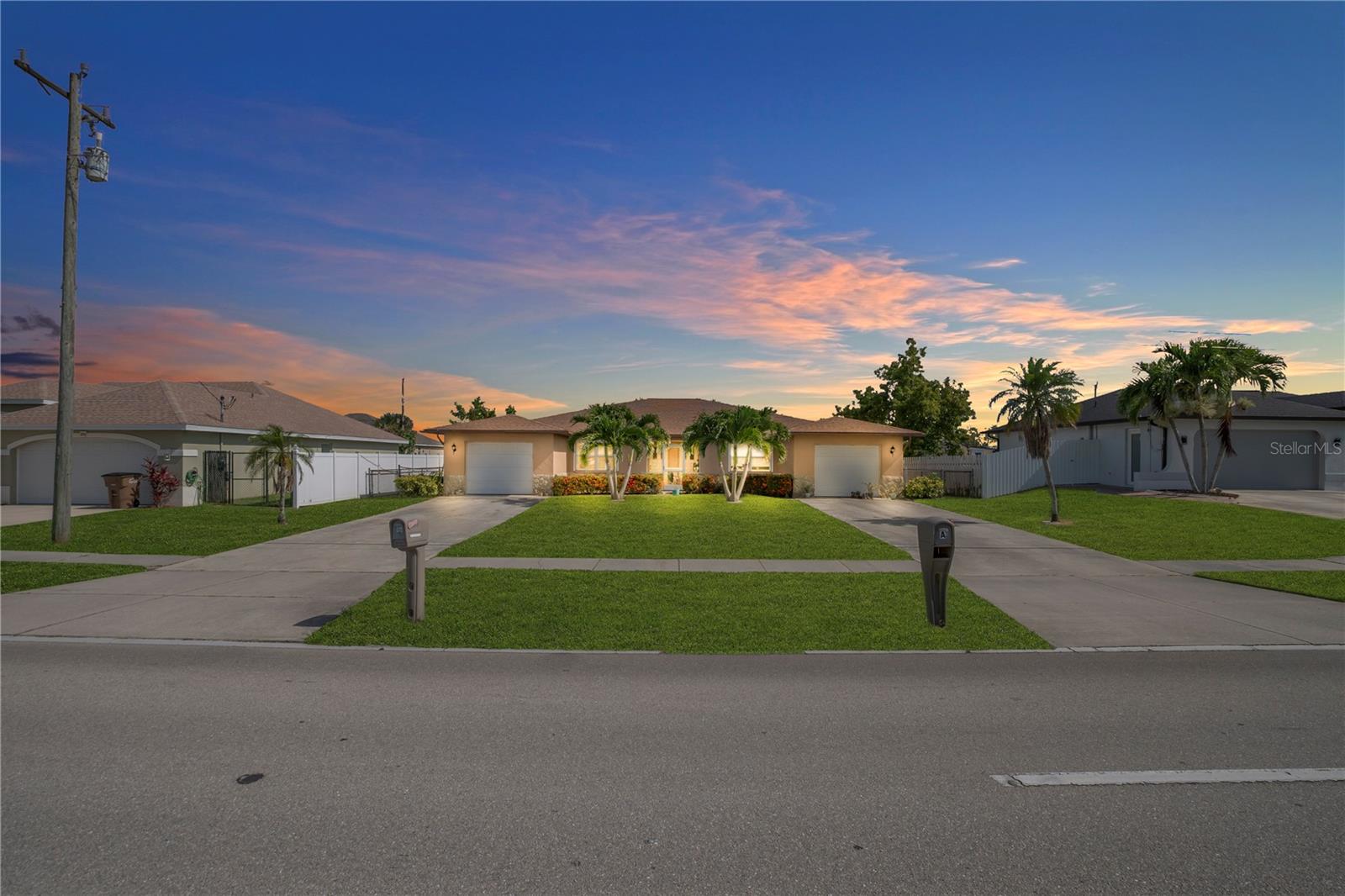 836 SW TRAFALGAR PKWY, CAPE CORAL, FL — photo 2