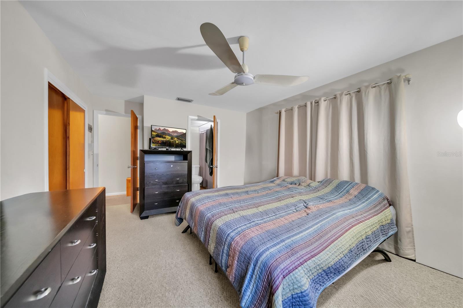 836 SW TRAFALGAR PKWY, CAPE CORAL, FL — photo 15