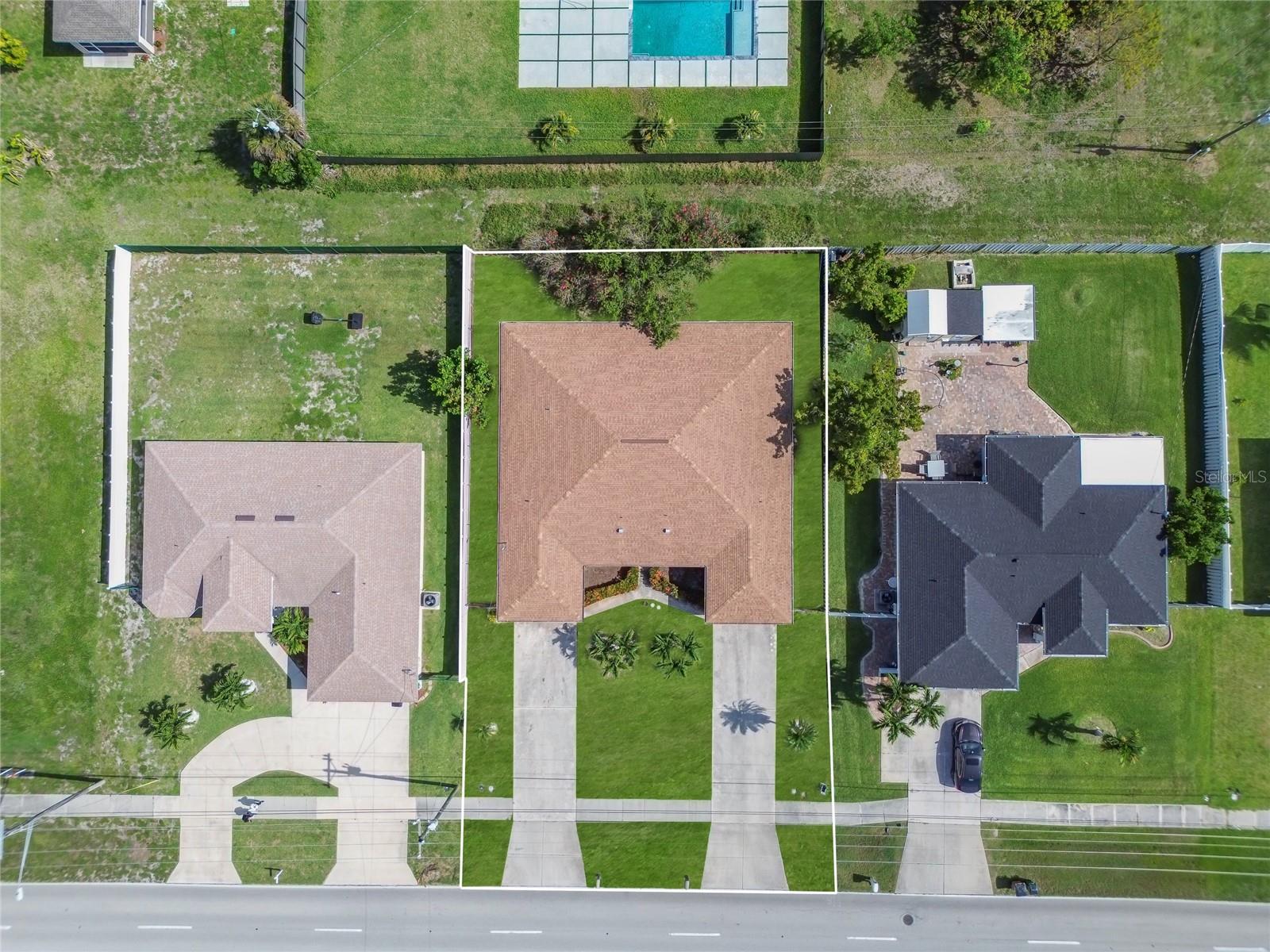 836 SW TRAFALGAR PKWY, CAPE CORAL, FL — photo 31