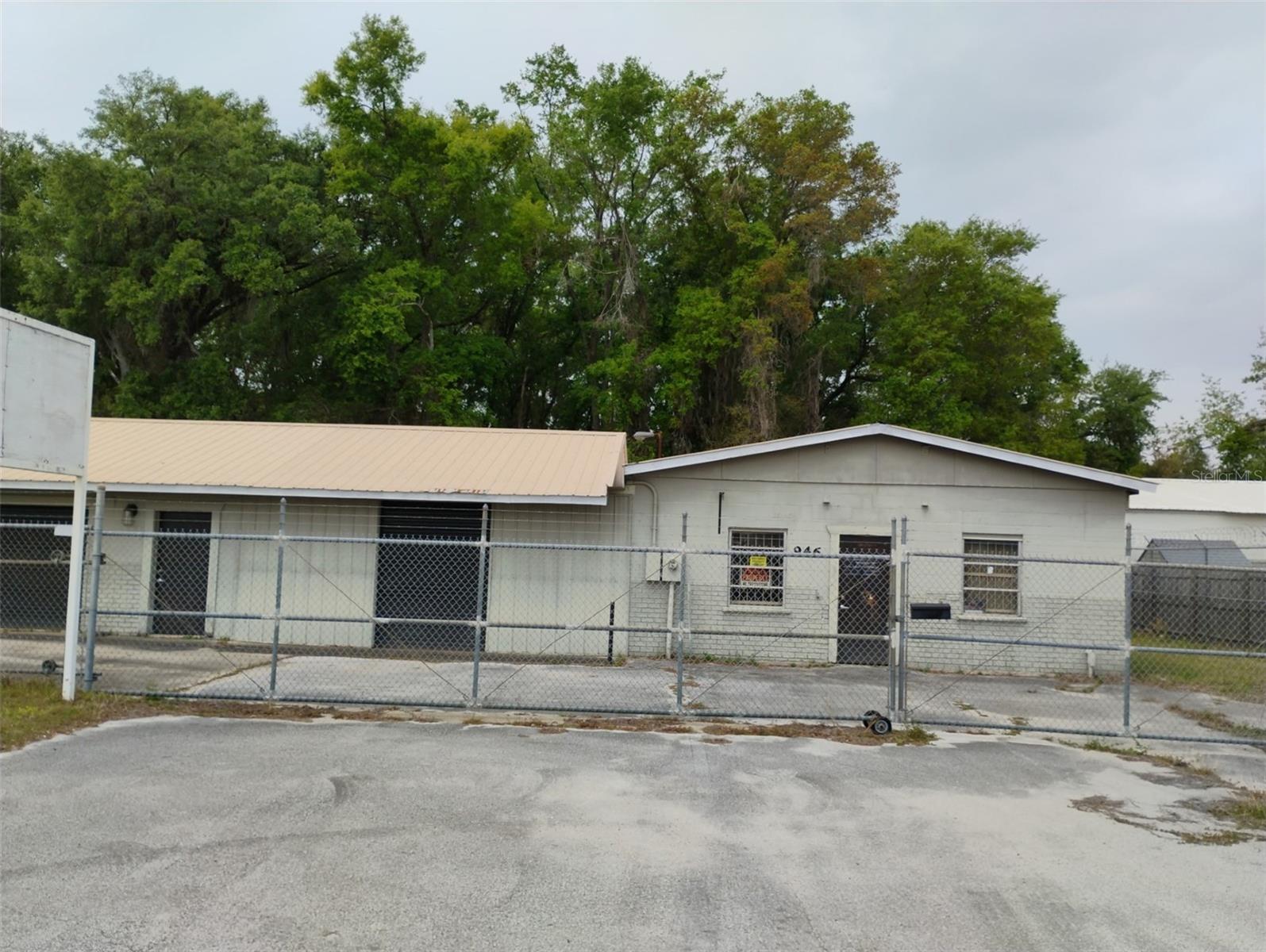934 NW 17TH AVE, OCALA, FL — photo 2