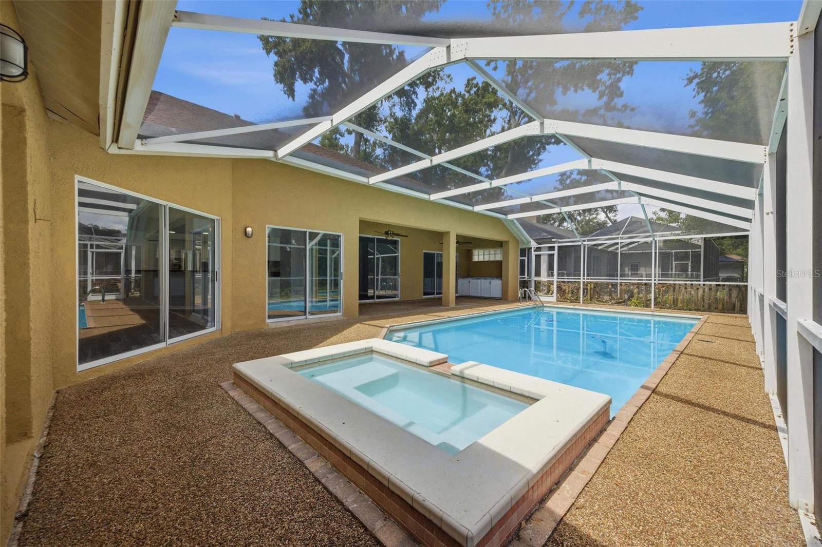 504 STRATFIELD DR, LUTZ, FL — photo 47