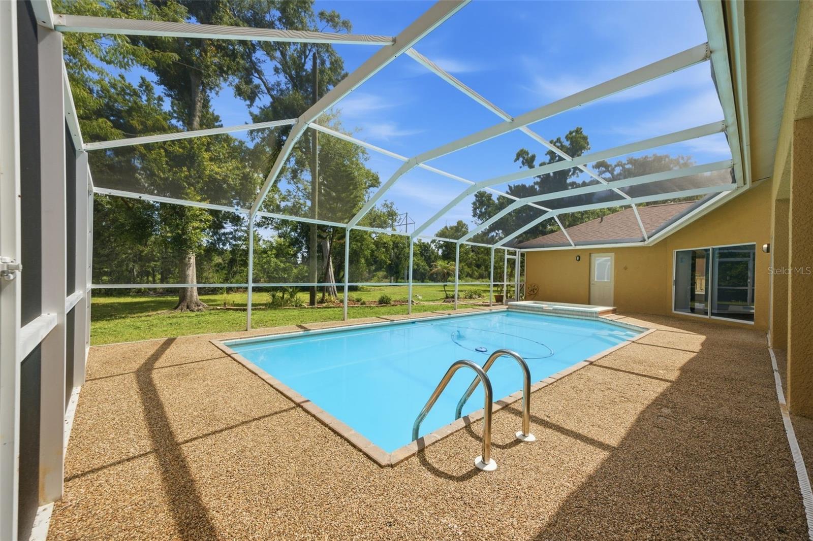 504 STRATFIELD DR, LUTZ, FL — photo 51