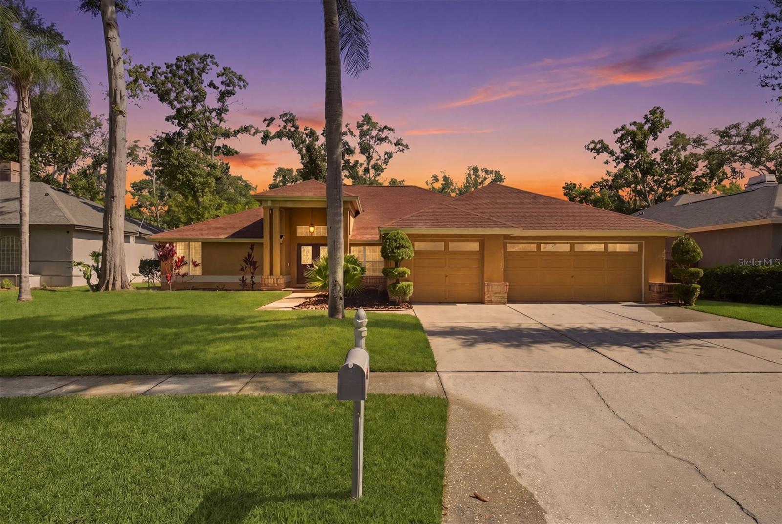 504 STRATFIELD DR, LUTZ, FL — photo 56