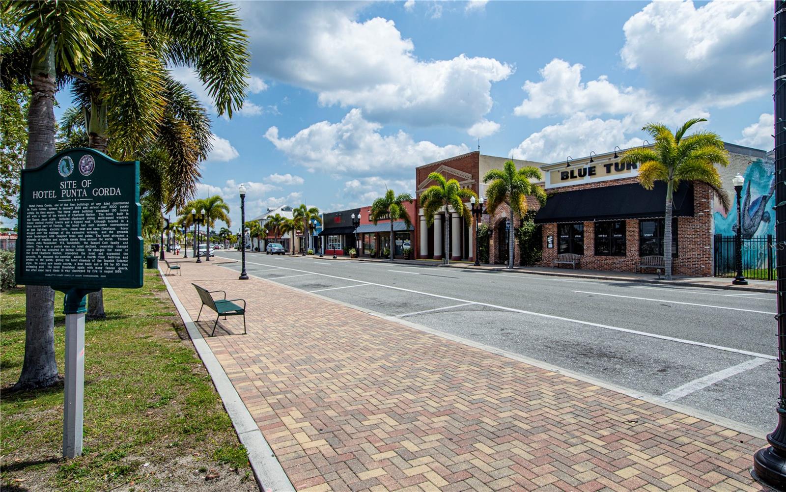 806 E MARION AVE, PUNTA GORDA, FL — photo 16
