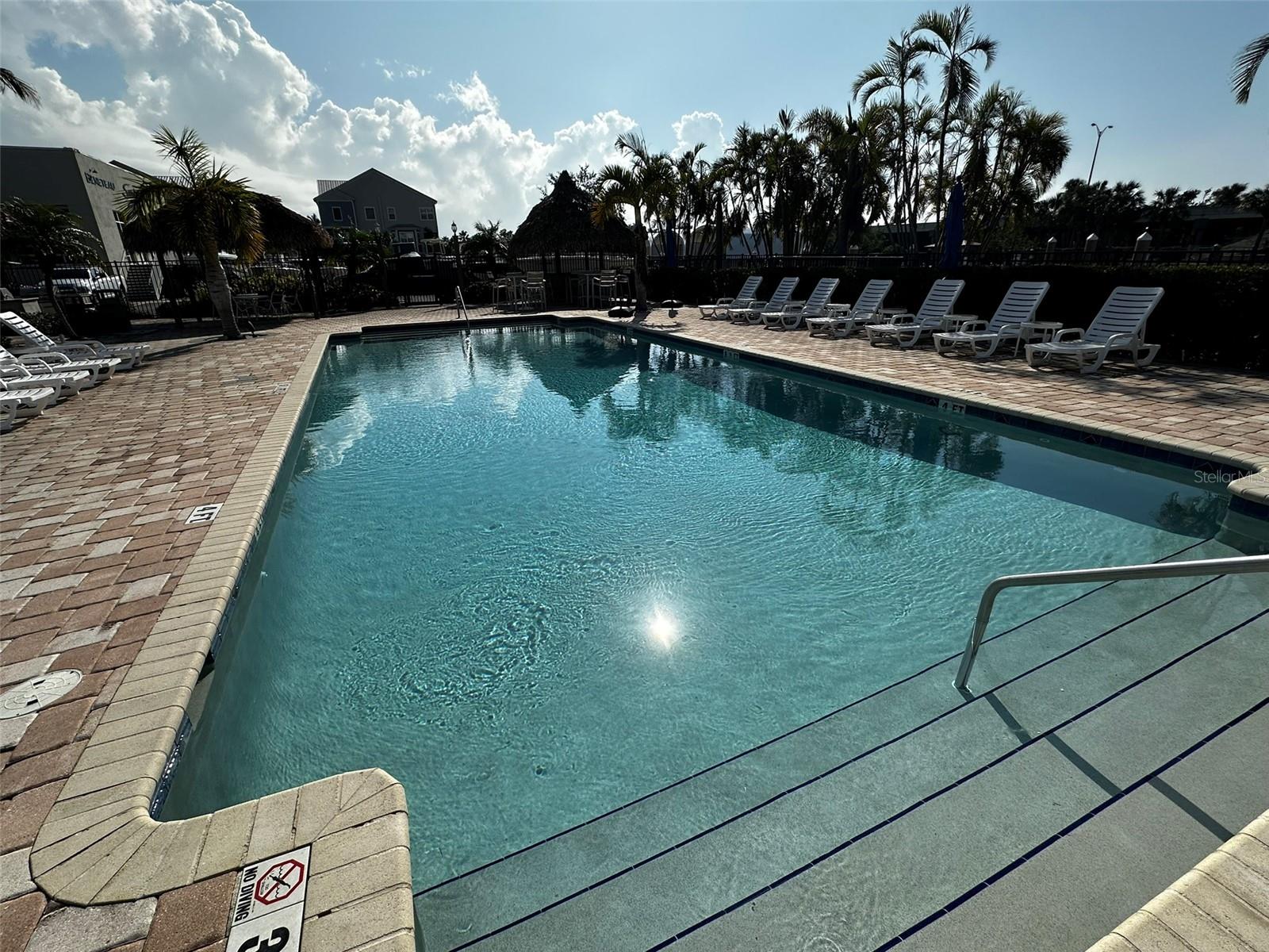 6072 MOORINGS DR S, ST PETERSBURG, FL — photo 26