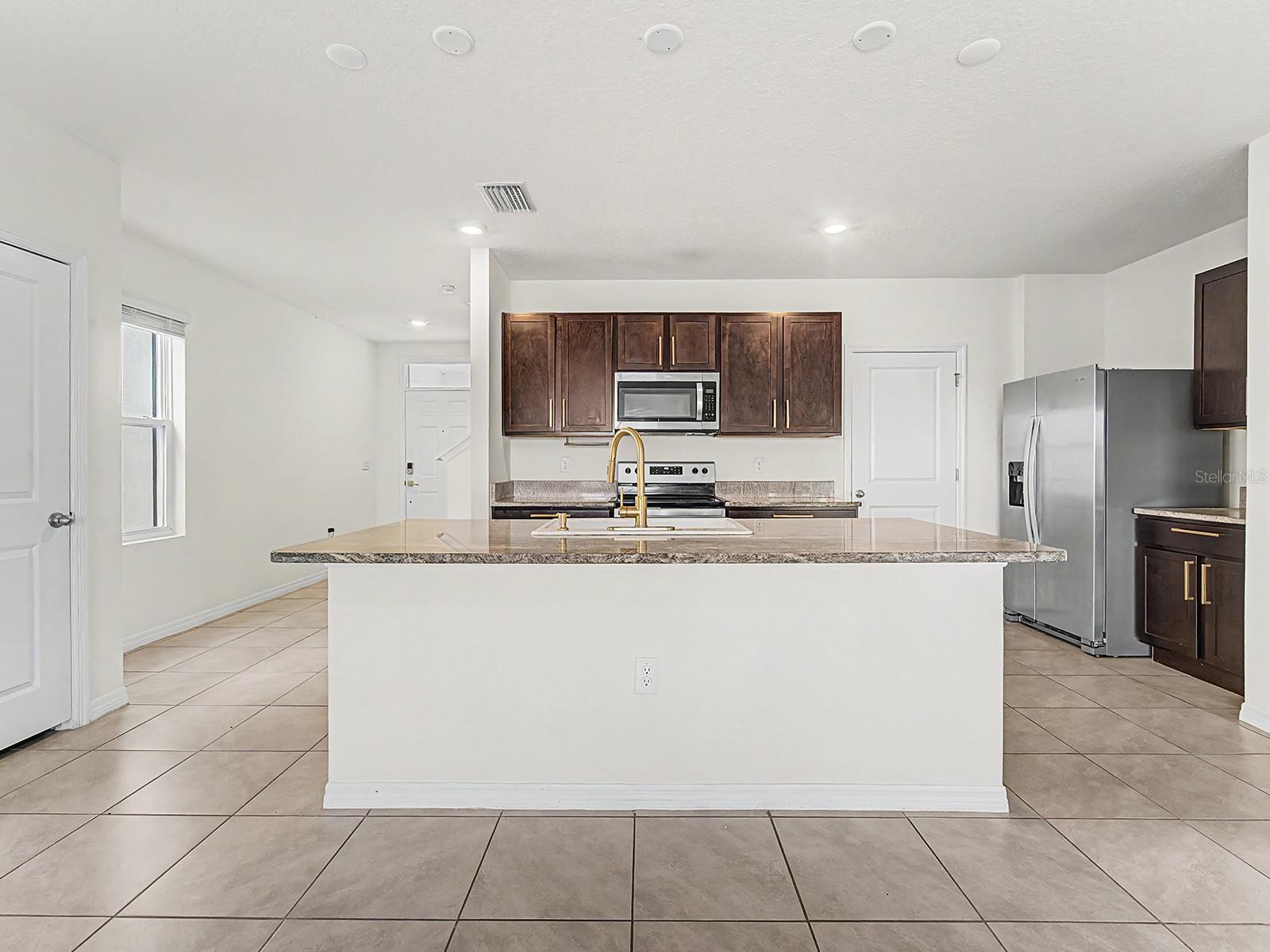 31448 PENNY SURF LOOP, WESLEY CHAPEL, FL — photo 16