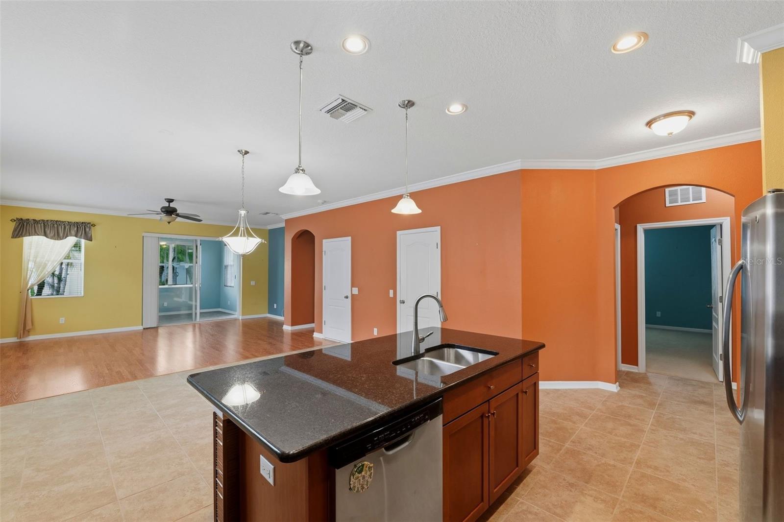 8854 39TH STREET CIR E, PARRISH, FL — photo 12