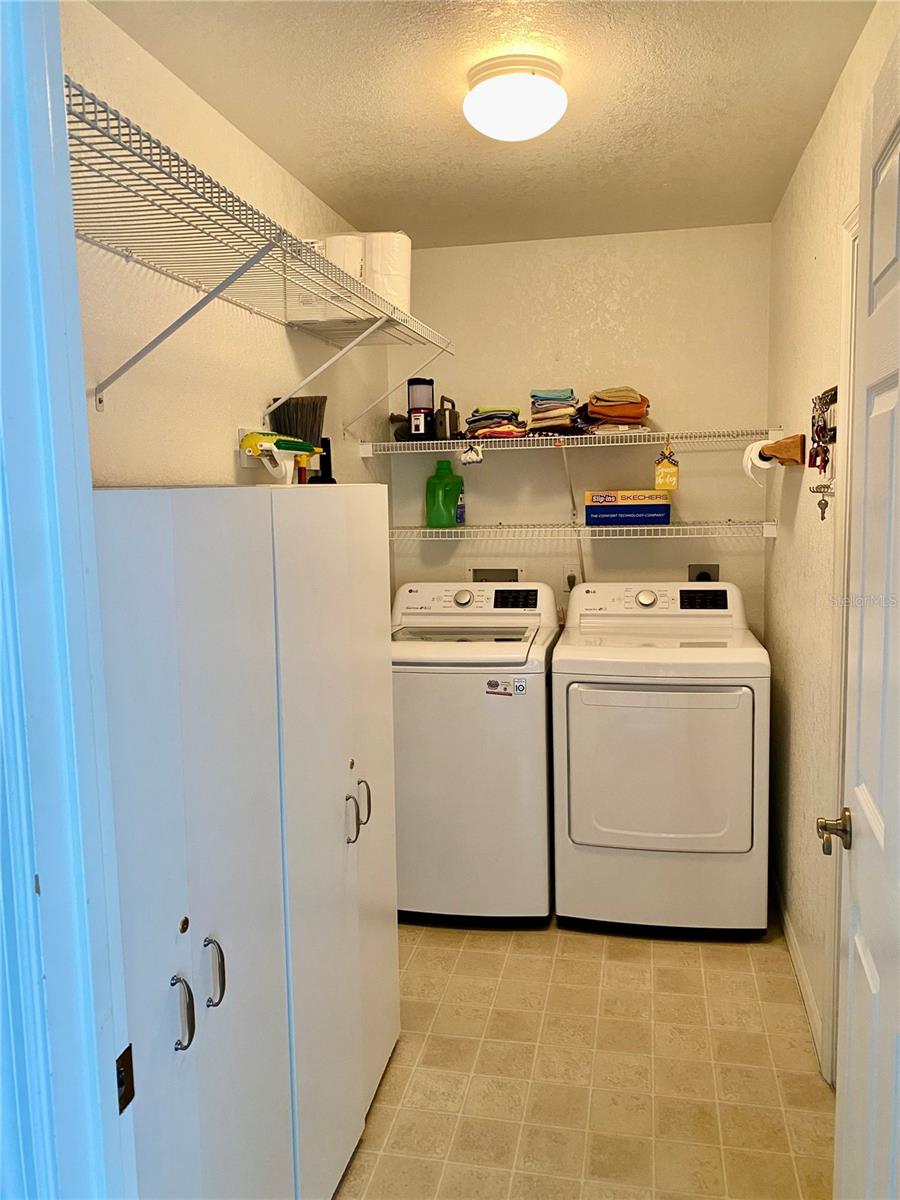 123 KINGS DR, ROTONDA WEST, FL — photo 30