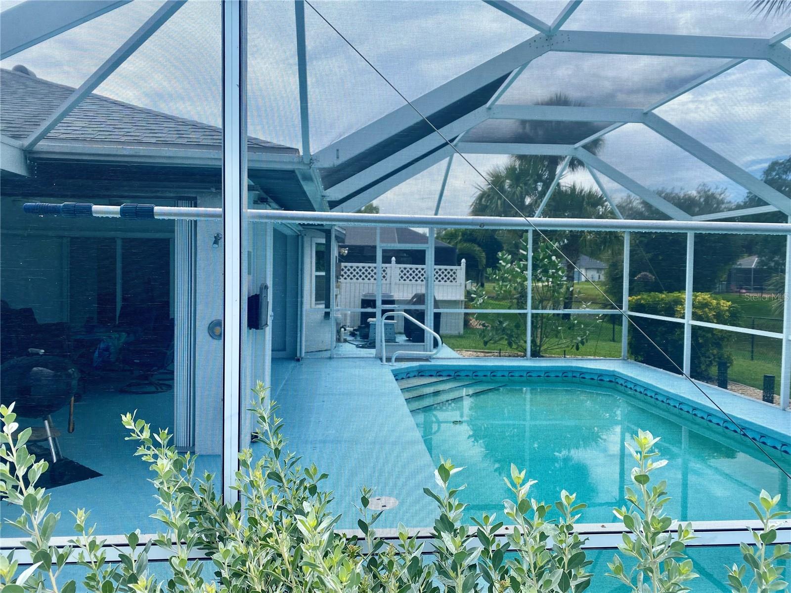 123 KINGS DR, ROTONDA WEST, FL — photo 35