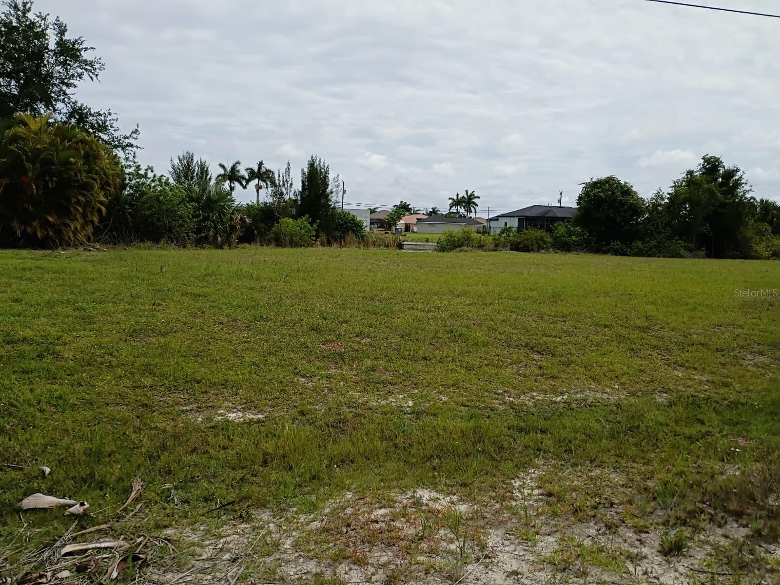 2915 DIPLOMAT PKWY W, CAPE CORAL, FL — photo 3