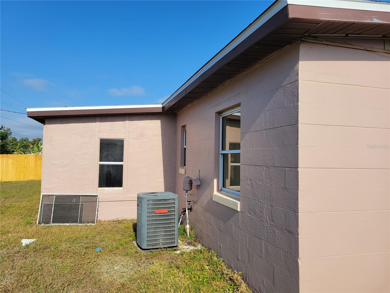 3381 WESTLUND TER, PORT CHARLOTTE, FL — photo 3
