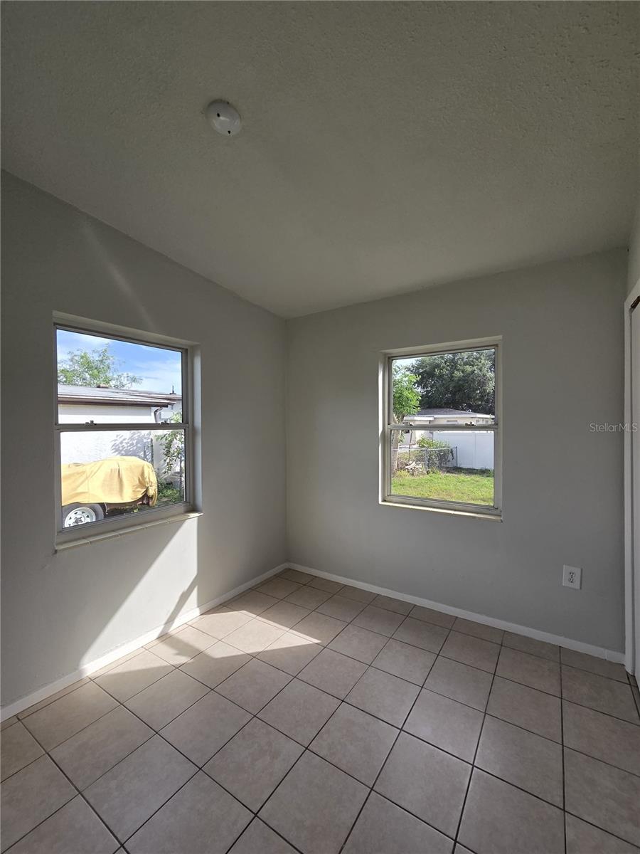 3381 WESTLUND TER, PORT CHARLOTTE, FL — photo 9