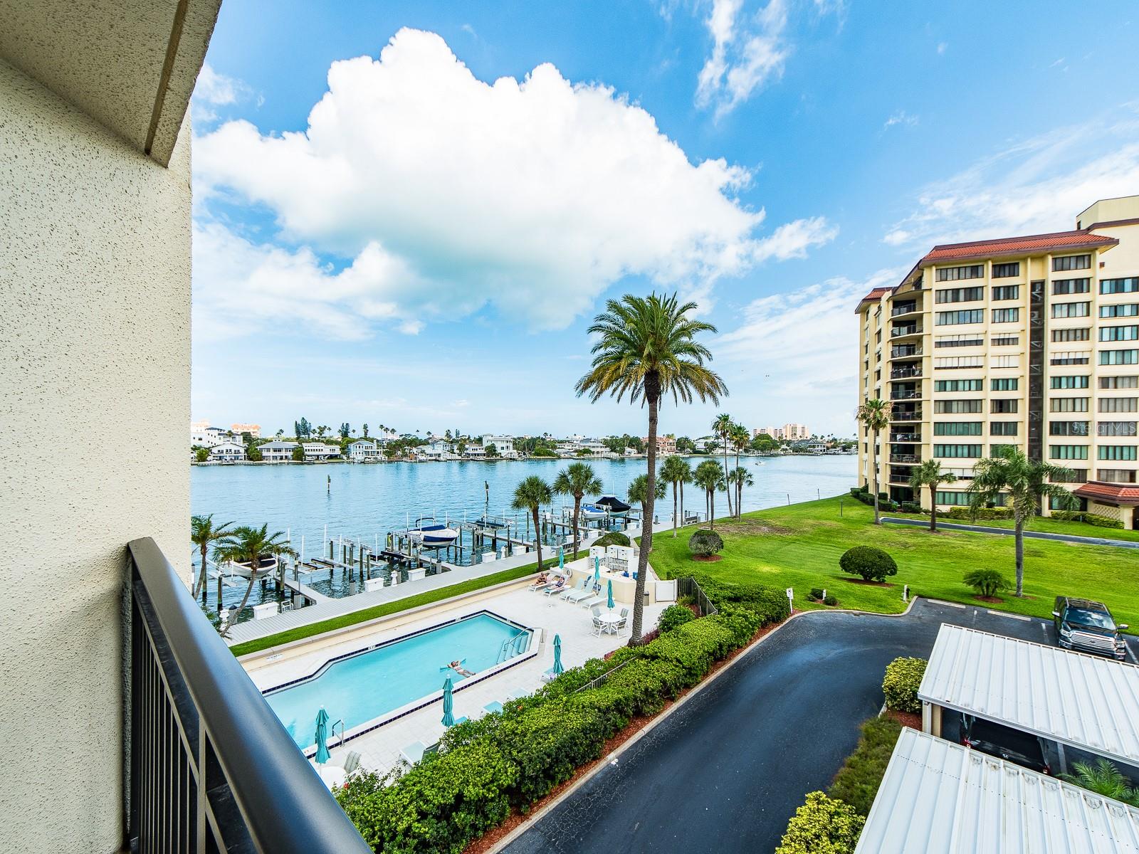 690 ISLAND WAY #404, CLEARWATER BEACH, FL — photo 21