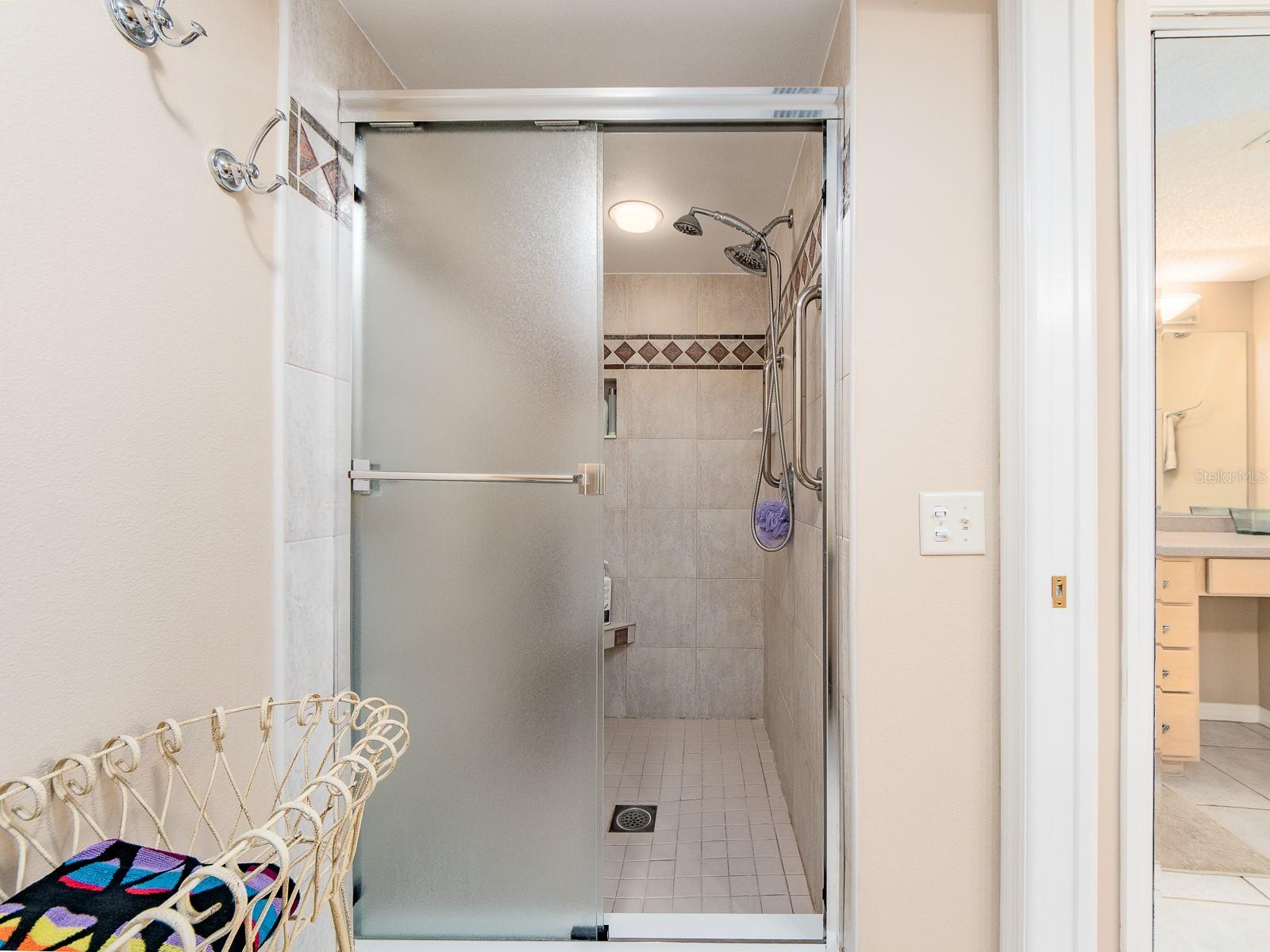 690 ISLAND WAY #404, CLEARWATER BEACH, FL — photo 22