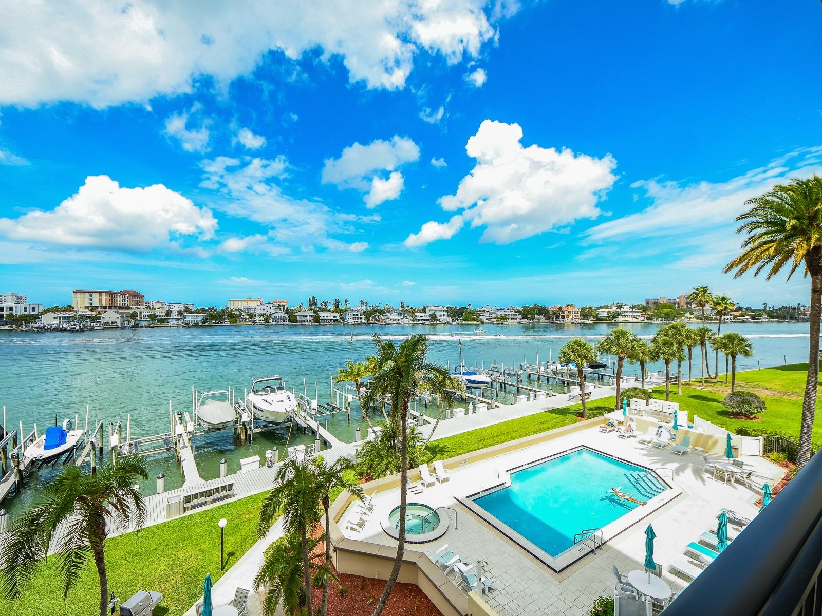 690 ISLAND WAY #404, CLEARWATER BEACH, FL — photo 51