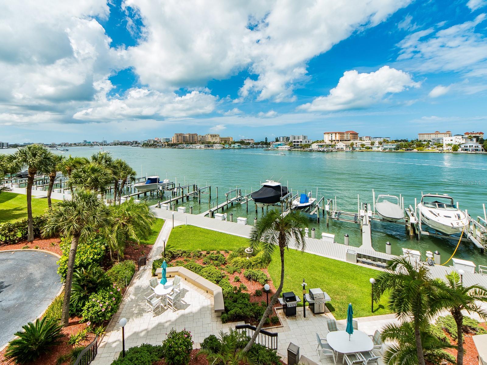 690 ISLAND WAY #404, CLEARWATER BEACH, FL — photo 52