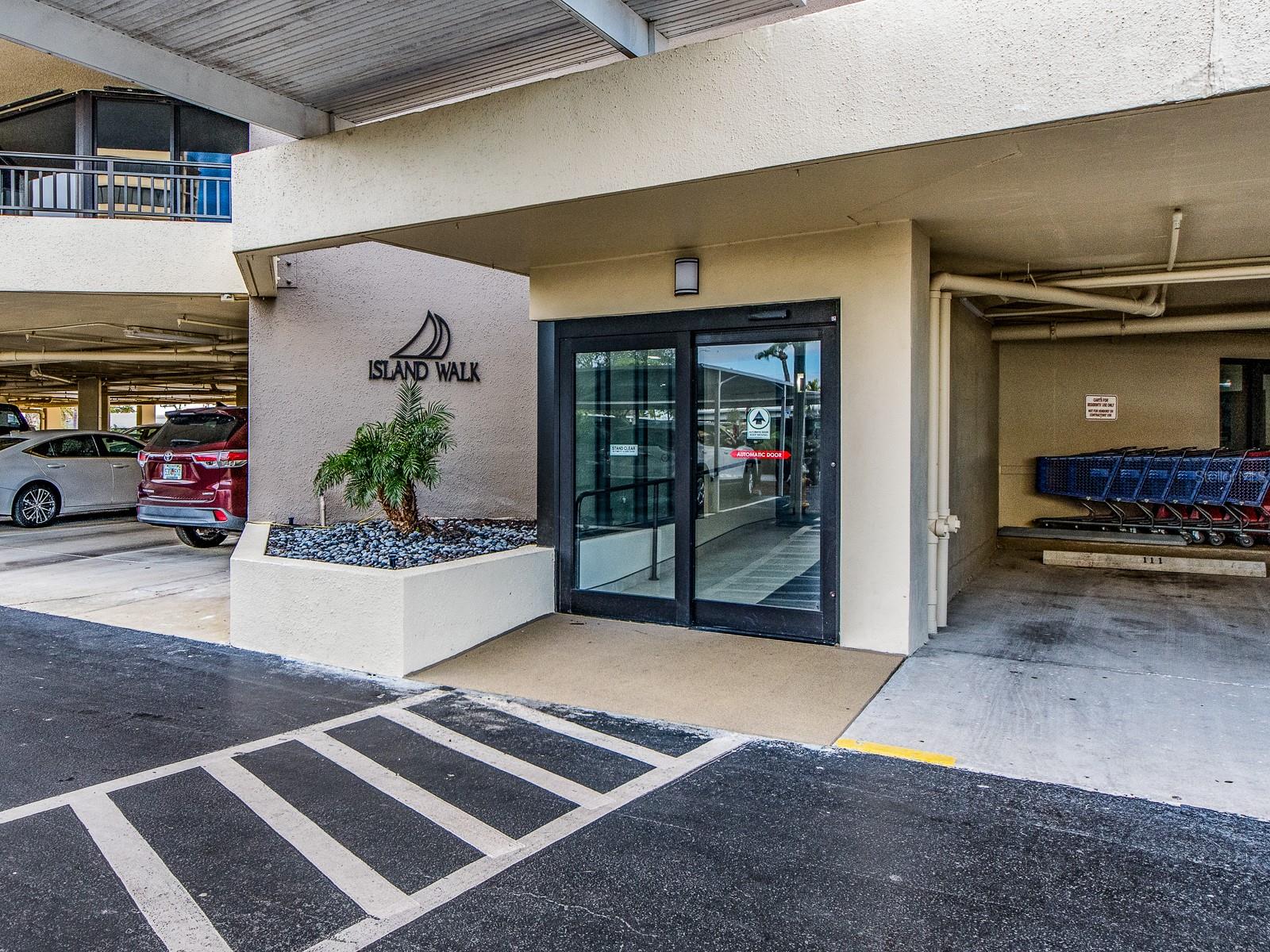 690 ISLAND WAY #404, CLEARWATER BEACH, FL — photo 57